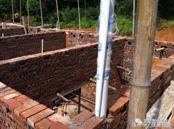 26萬做成的二層小別墅，在農(nóng)村建一棟小別墅并不難