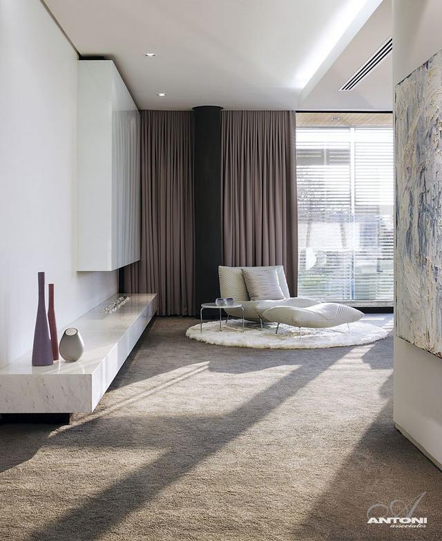 U型現(xiàn)代豪華別墅設(shè)計(jì)