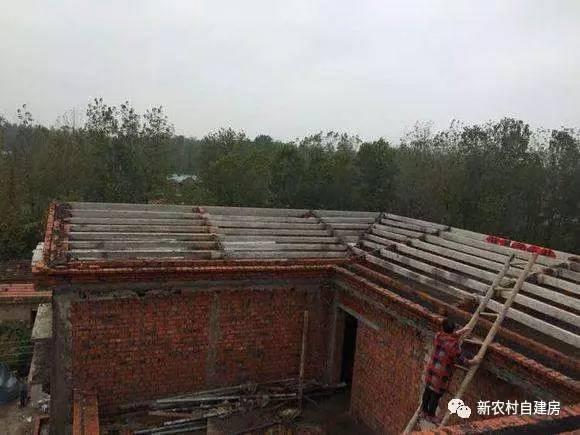40萬兄弟合建雙拼別墅，施工全程實拍，含平面