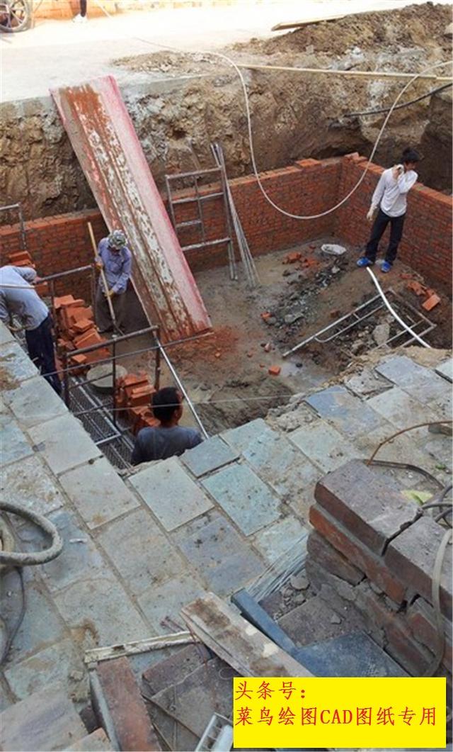 34萬建2層中式花園別墅，低調奢華，帶地下室及園林庭院設計