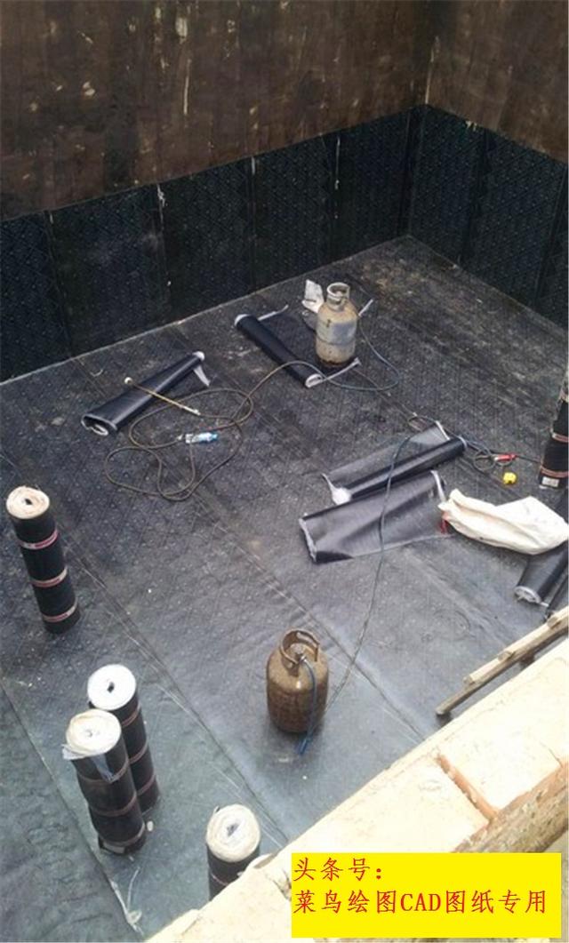 34萬建2層中式花園別墅，低調奢華，帶地下室及園林庭院設計