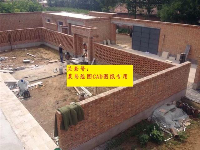 26萬建一層紅磚中式院子別墅，外觀造型簡約沉穩，布局緊湊合理