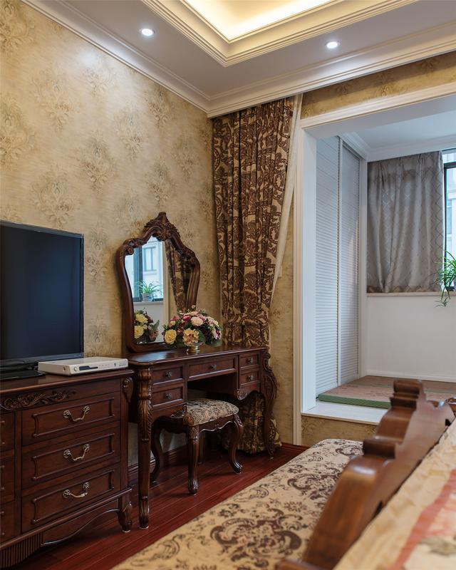 長見識了！鄭州何總和老朋友買別墅去對方家看后大贊不已