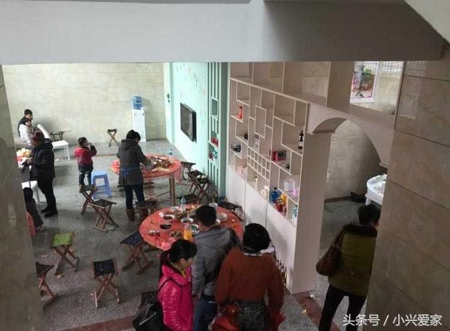 曬曬我家500平的農村別墅，前后花費100w，落地窗太贊了！