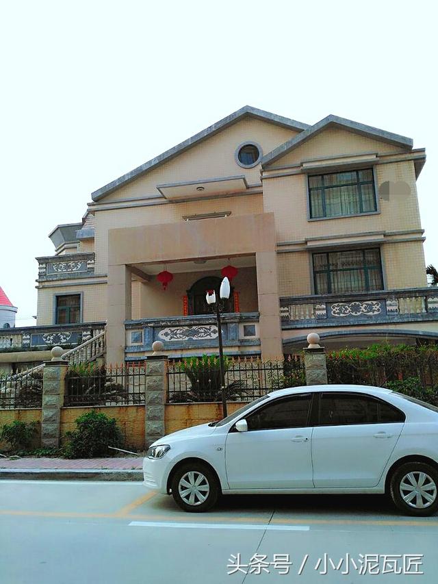 閩南農村三百萬和五十萬自建房，富豪農民和普通農民的差距！