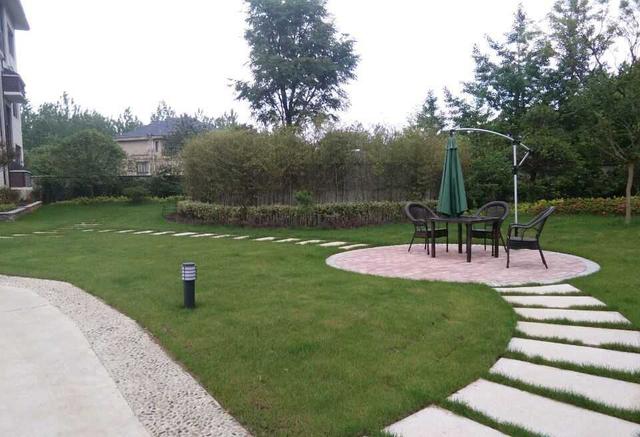 有錢不投資房產，卻回鄉下建別墅，是不是傻