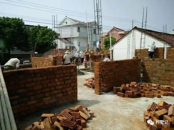 經濟實用！這款農村別墅融合現代與傳統美（附實拍）