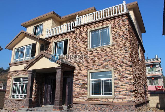 11.5米×10.5米自建小別墅建成，終于實現父母多年的心愿