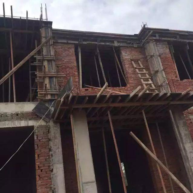 11.5米×10.5米自建小別墅建成，終于實現父母多年的心愿