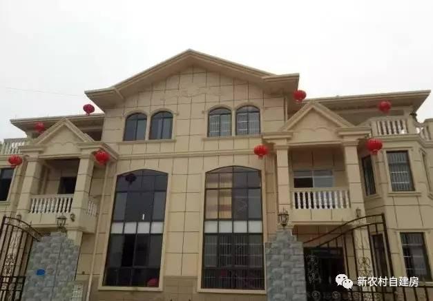 65建兄弟雙拼別墅，重回農(nóng)村，只為父母的期盼