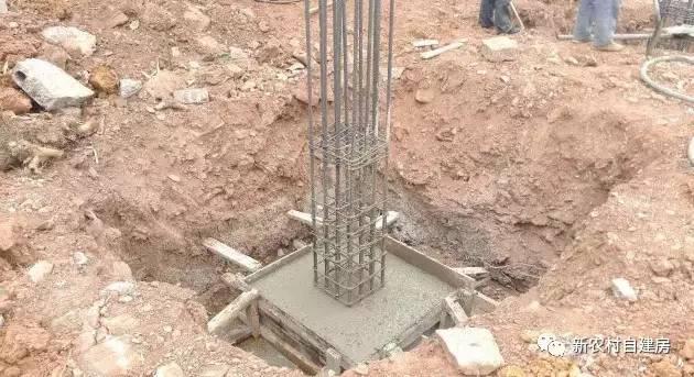 65建兄弟雙拼別墅，重回農(nóng)村，只為父母的期盼