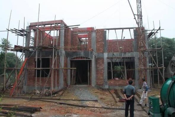 農(nóng)村自建別墅，20萬成本，在城里要300萬都買不到！