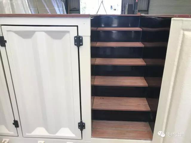 農村別墅有庭院，上網買個集裝箱游泳池，下午就能游泳了