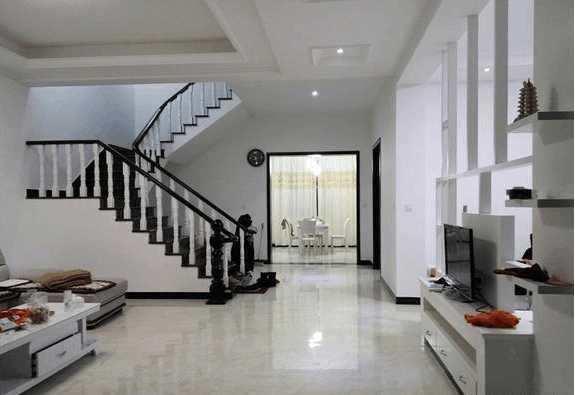 農(nóng)村人又出來(lái)搞事情了，40萬(wàn)建別墅想讓誰(shuí)信呀？