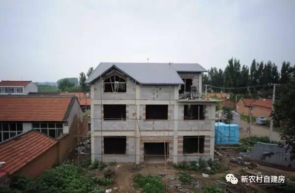 農村別墅外墻這樣裝便宜又好看，裝修省10萬