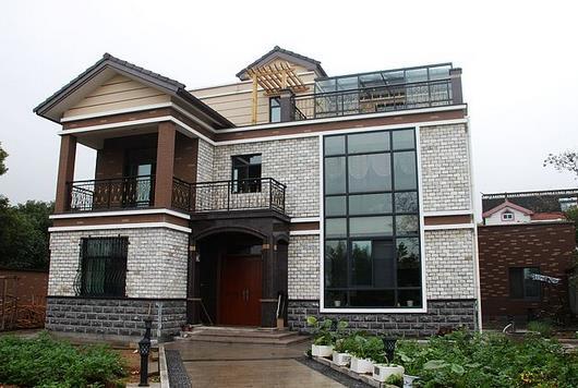 農村一帶一路上都是別墅，看的城里人羨慕不已