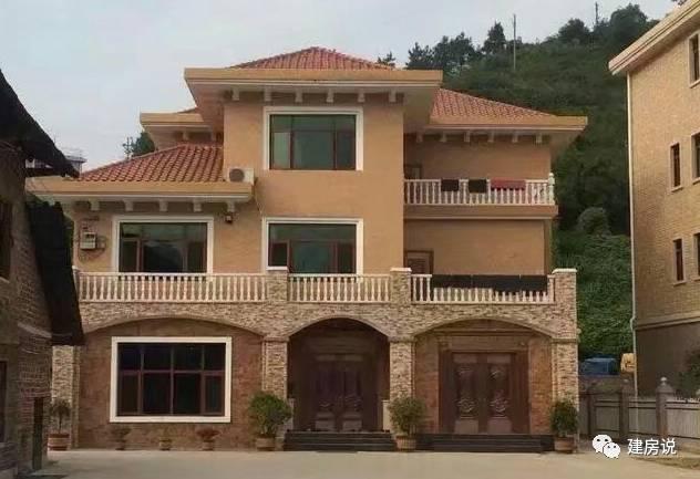 家家戶戶建農(nóng)村別墅，城里人看的眼睛都綠了