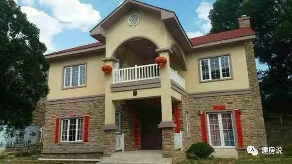 實(shí)拍農(nóng)村自建別墅，城里人看完都大跌眼鏡