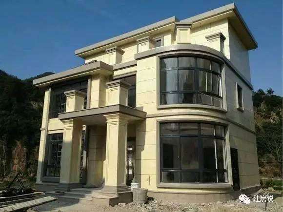 實(shí)拍農(nóng)村自建別墅，城里人看完都大跌眼鏡