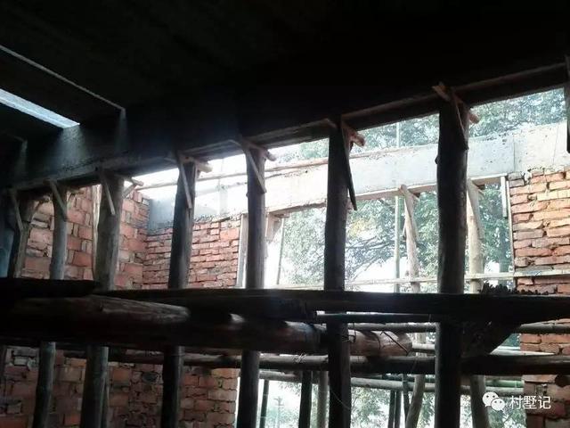 三十萬建這套二層農村自建房，親戚都說虧了