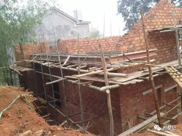 三十萬建這套二層農村自建房，親戚都說虧了