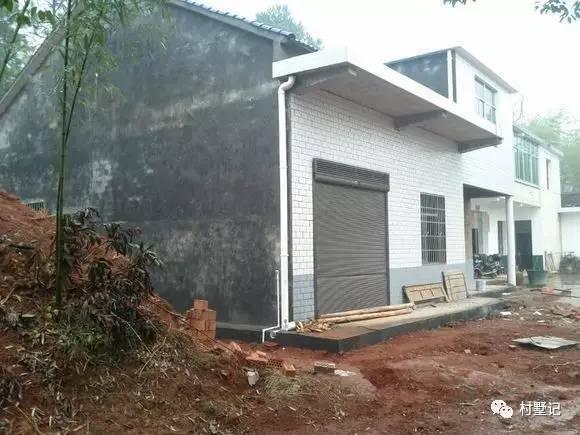 三十萬建這套二層農村自建房，親戚都說虧了