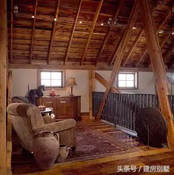 好美！平時(shí)用來放雜物的閣樓，竟然能設(shè)計(jì)的這么好看