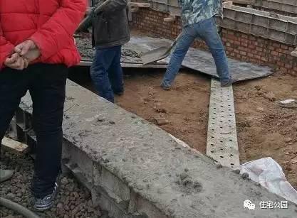 農村蓋房實拍，河北18萬就能建起一套2層小別墅？