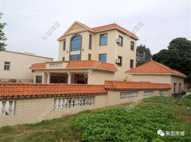 農村自建別墅圖，450平面積造價40萬，簡歐式風格的小洋樓