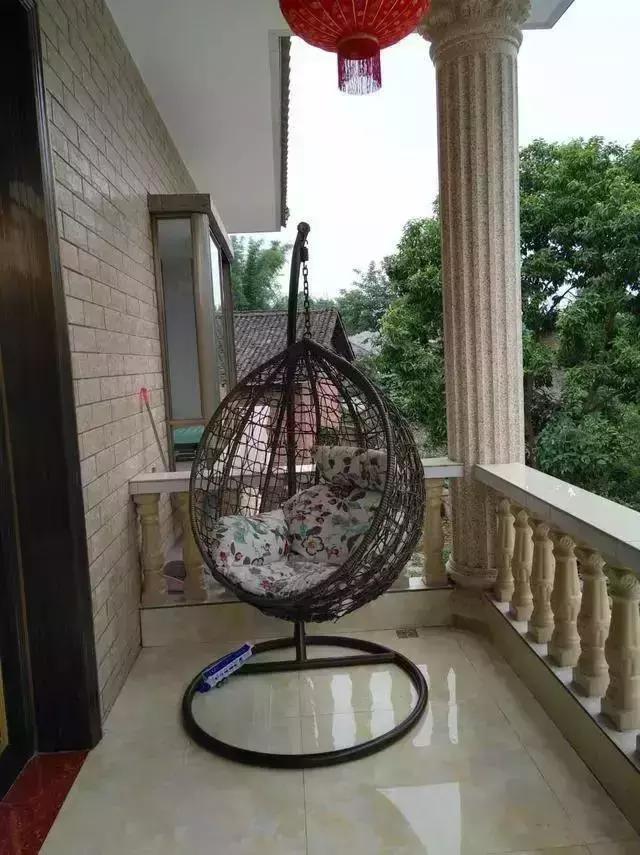 第一次去女朋友農(nóng)村老家, 被她家別墅嚇到了!