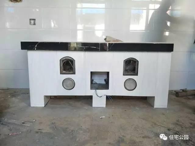 輕鋼別墅到底有什么好, 讓這個村的老百姓都搶著建? 施工隊訂單都排到了明年!