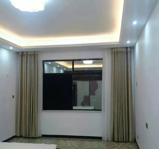 不聽媽媽的話，執意嫁給鳳凰男，看到他們家的房子終于哭了