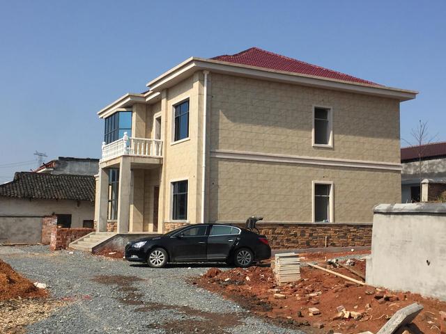 湖南伢子40萬為父母建別墅，孝心感動鄰里，爭相稱贊