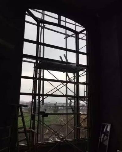 為了婆婆的一句話，再窮也要自己建房住