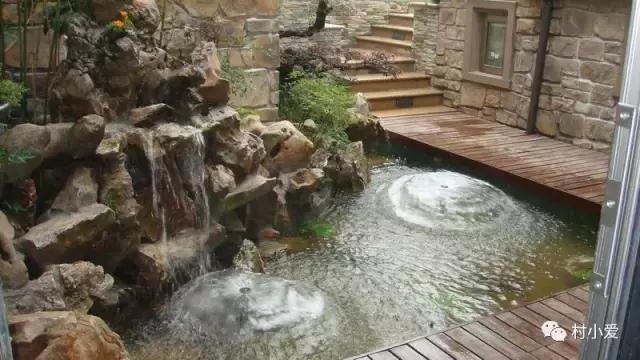 父親節(jié)剛過，她便回到北京郊區(qū)為父親蓋了一棟新型的裝配式房屋