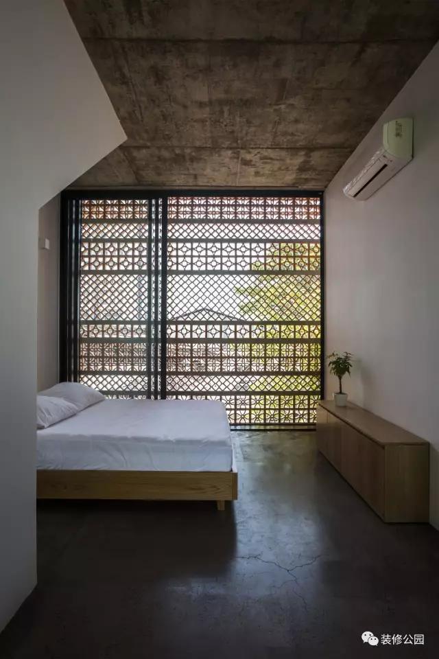 自建房屋做民宿，花磚庭院連廊不可少，狹長地塊也不怕