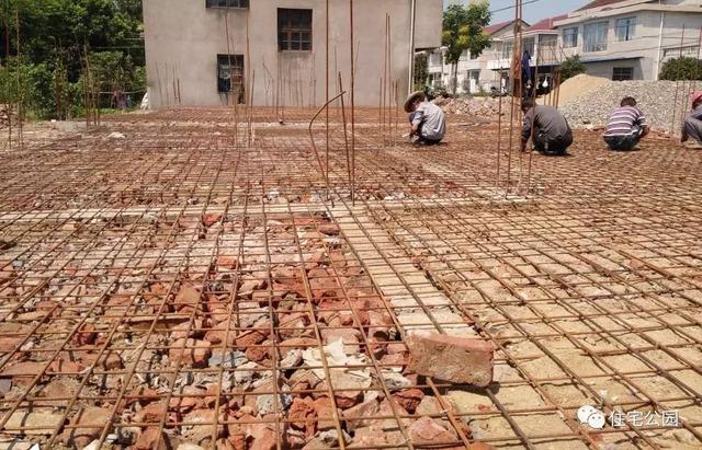 湖南大叔35萬蓋別墅含外裝修，他是怎么做到的？