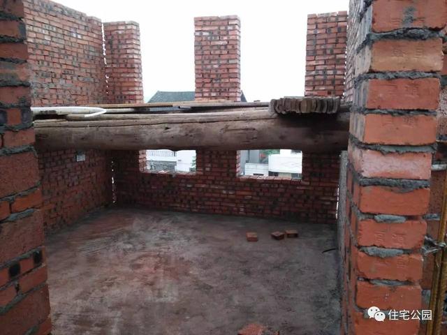 湖南大叔35萬蓋別墅含外裝修，他是怎么做到的？