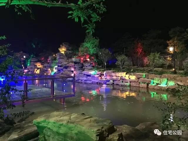 山東豪擲500萬自建園林美景，故宮后花園都不能與之匹敵！