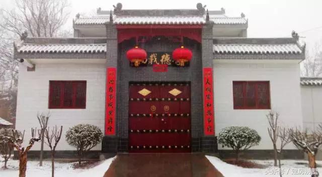 陜西自建四合院式住宅，古色古香，全被一個海爾太陽能熱水器毀了