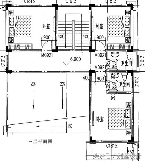 二層半三層獨棟別墅設(shè)計圖紙帶效果圖占地138平方米，客廳挑空復(fù)式樓！