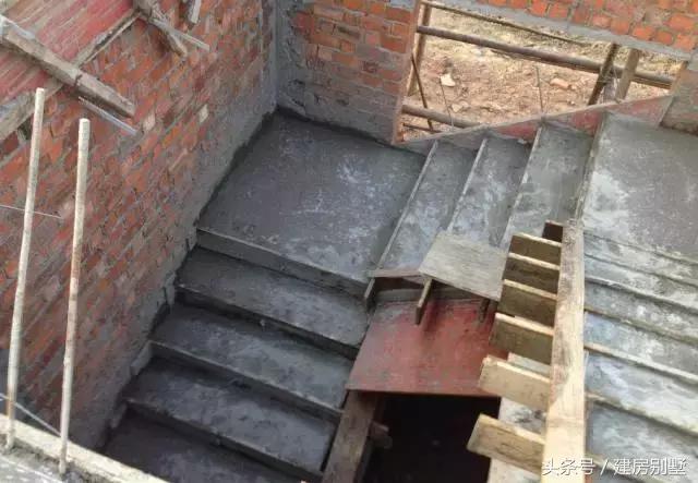 100萬自建庭院式別墅，仿若明星上千萬買的豪宅