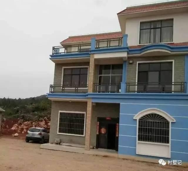 造價加裝修才30萬的三層農村別墅，網友紛紛表示不相信