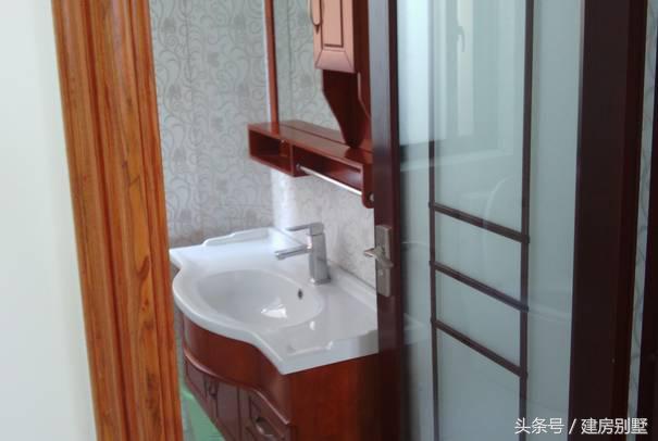 北京小伙自建三層帶庭院農(nóng)村別墅，爸爸媽媽超滿意