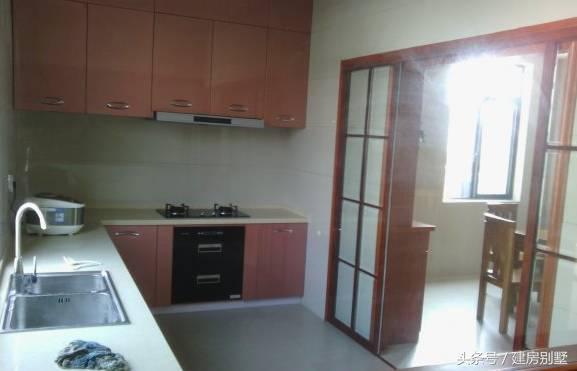 北京小伙自建三層帶庭院農(nóng)村別墅，爸爸媽媽超滿意