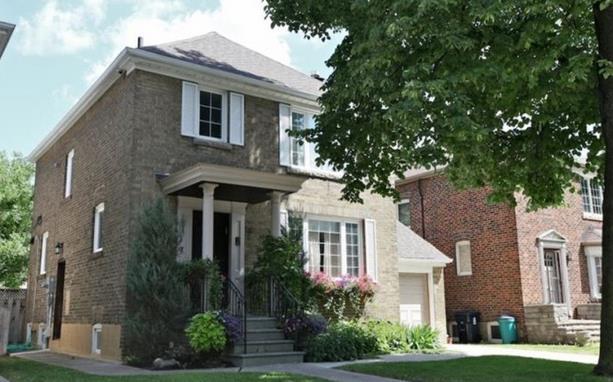 16套二層鄉(xiāng)村別墅，借錢也要建，有面又有范