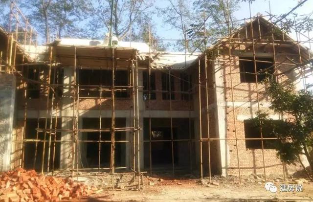 網友40萬自建農村別墅三合院，中式花園引全村沸騰