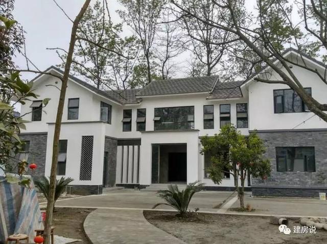 網友40萬自建農村別墅三合院，中式花園引全村沸騰