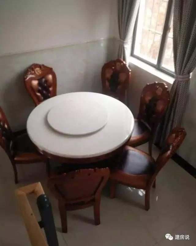 云南網友53萬自建三層洋別墅，內設KTV媲美百萬豪宅