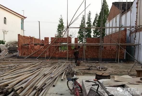 浙江湖州土豪老板自建三層豪宅，快活似神仙